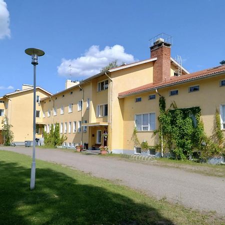 Hostel Vanha Koulu Monola Exterior foto
